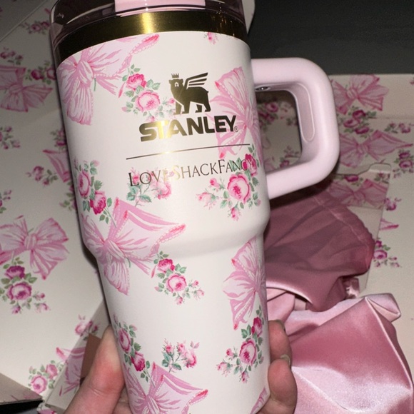 Love Shack Fancy x Stanley Holiday Beaux Collection Pink 20 oz Tumbler - Picture 3 of 8